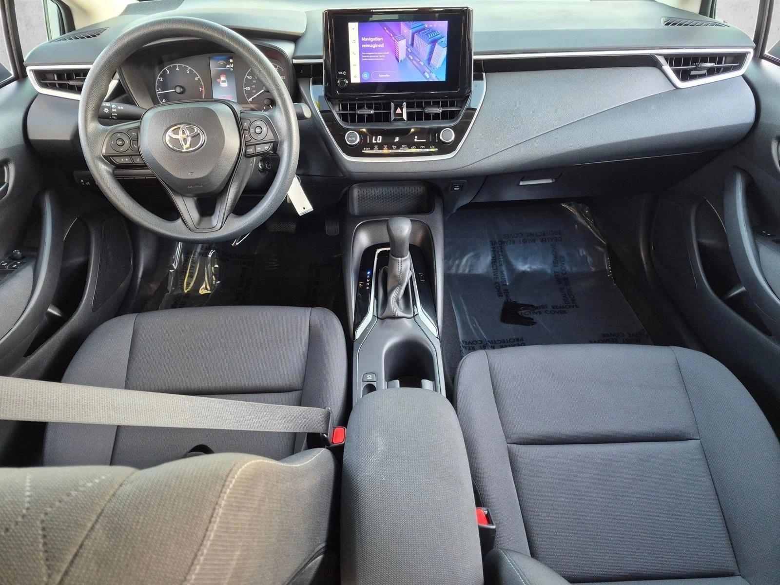 Thumbnail: 2023 Toyota Corolla - 4