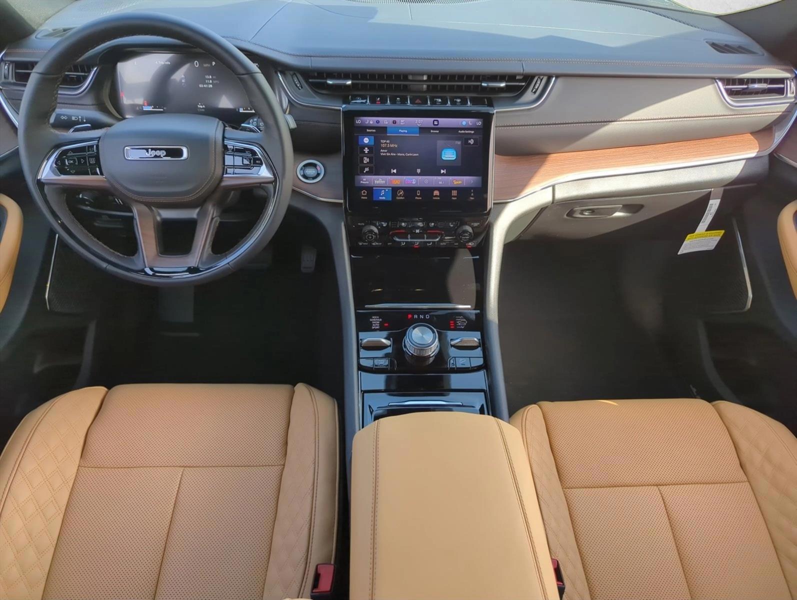 Thumbnail: 2025 Jeep Grand Cherokee - 3