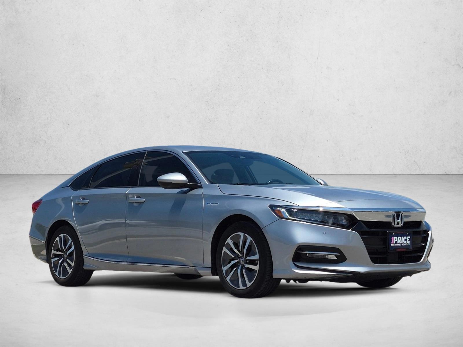 2019 Honda Accord Hybrid Touring - Photo 3
