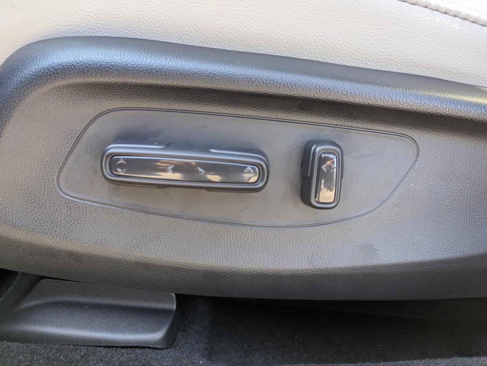 Thumbnail: 2027 Honda HR-V - 3