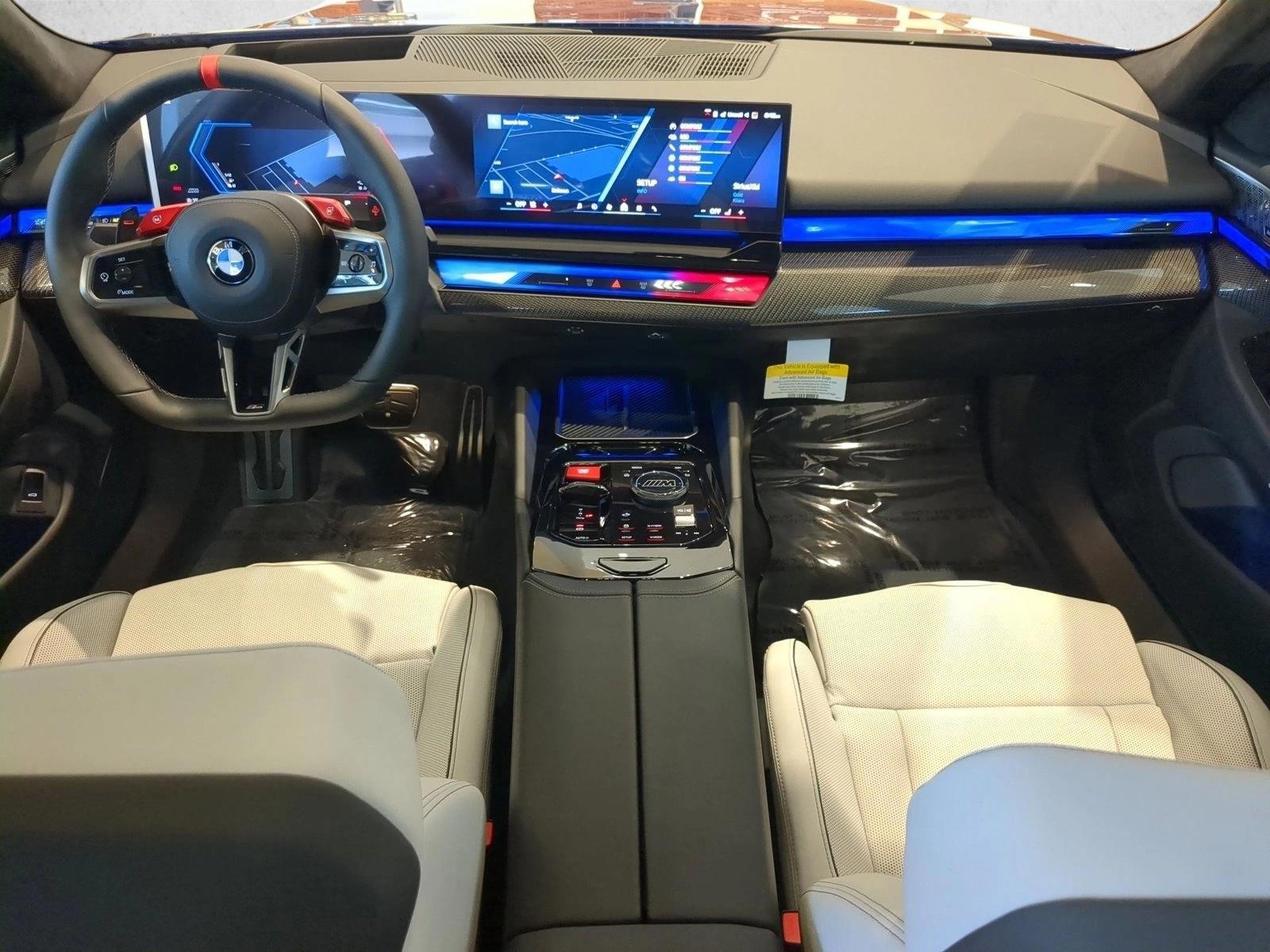 Thumbnail: 2026 BMW M5 - 4