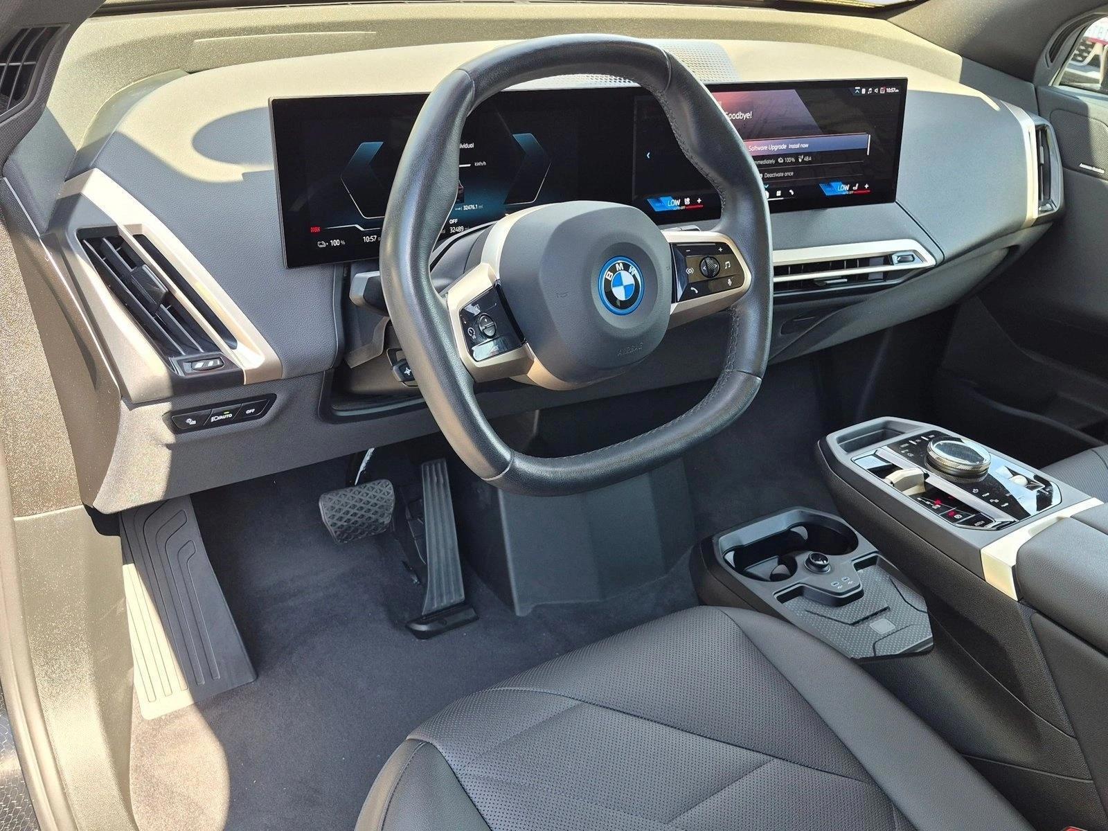 Thumbnail: 2024 BMW iX - 3