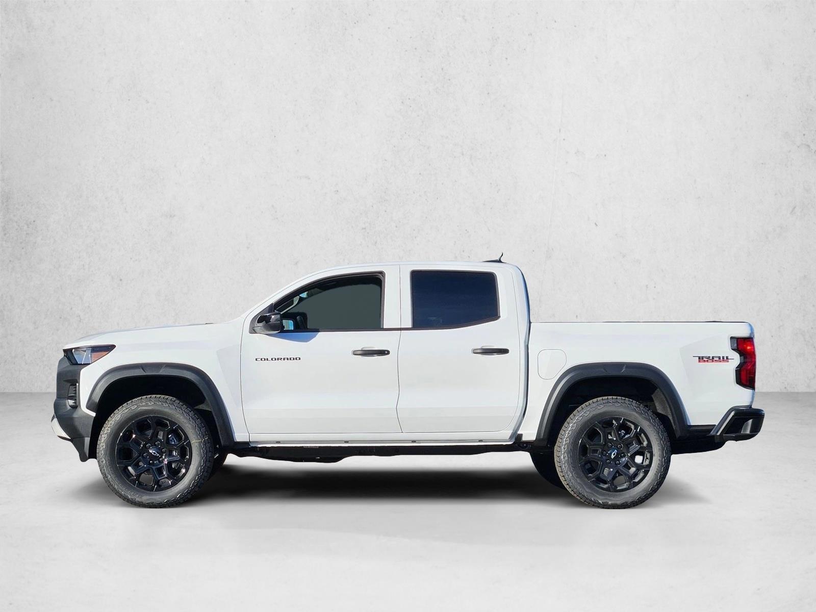 Thumbnail: 2026 Chevrolet Colorado - 2