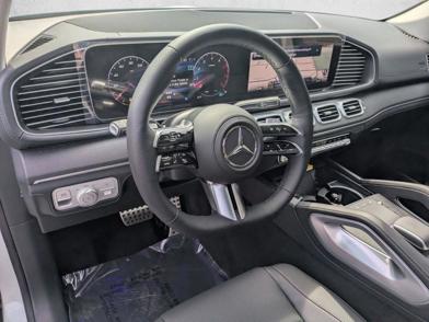 2026 Mercedes-Benz GLS