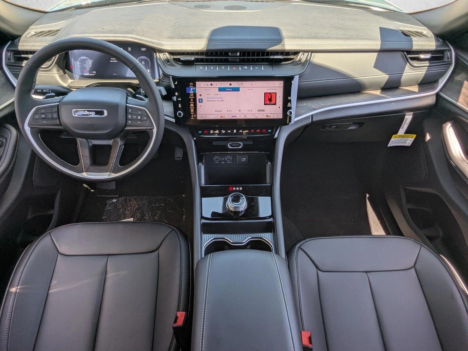 Thumbnail: 2026 Jeep Grand Cherokee L - 4