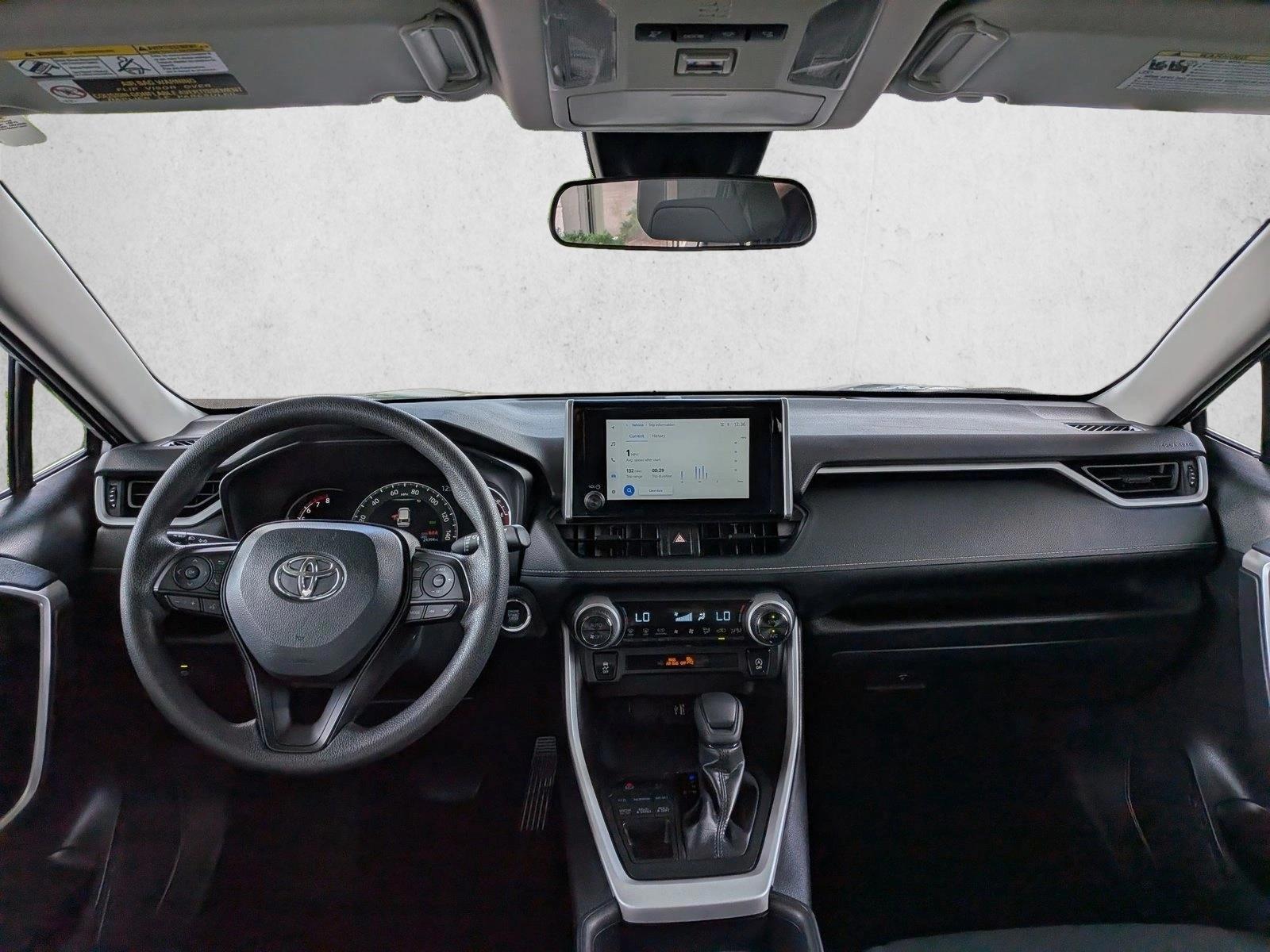 Thumbnail: 2025 Toyota RAV4 - 3