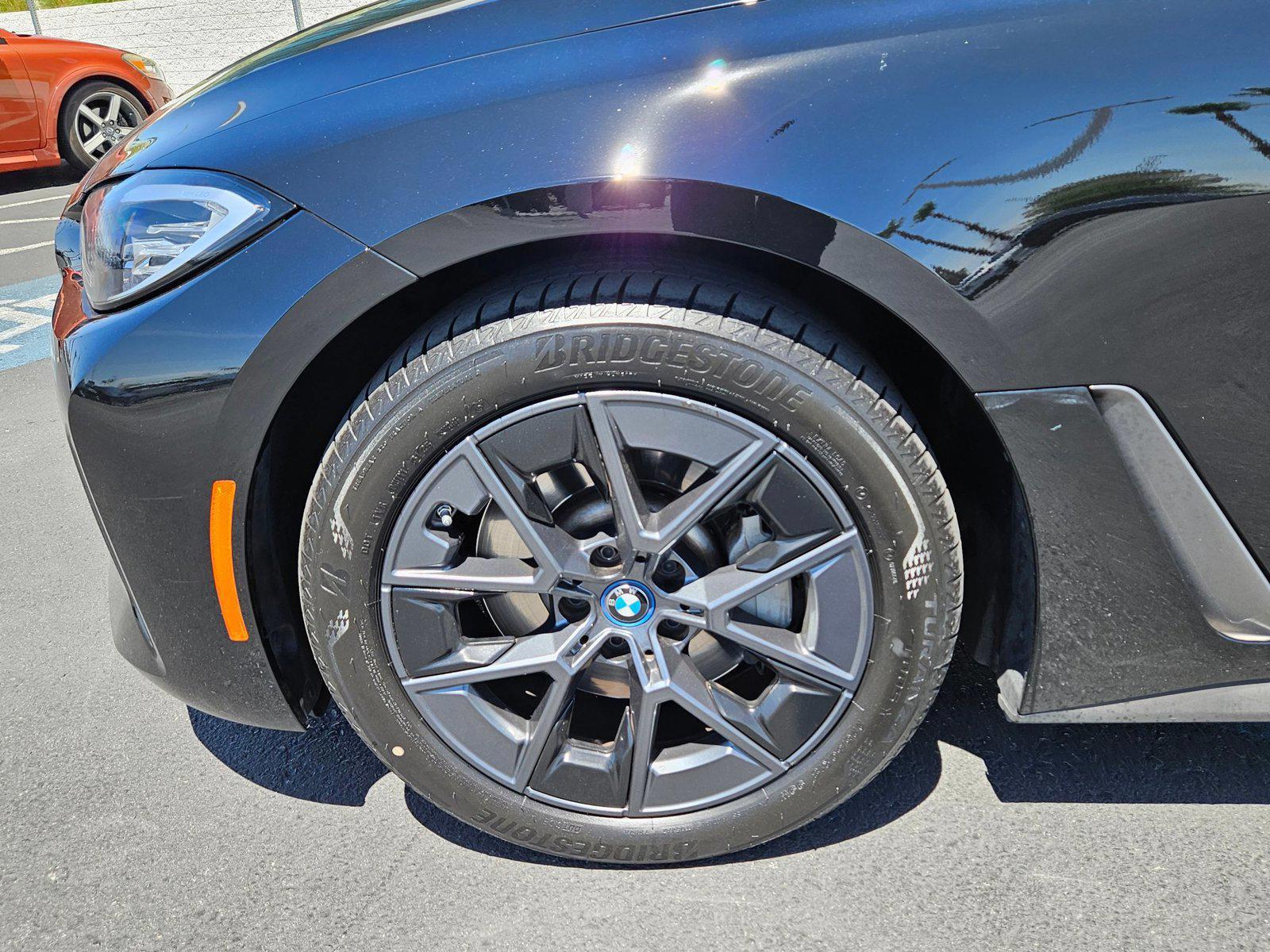 2023 BMW i4 35 - Photo 22