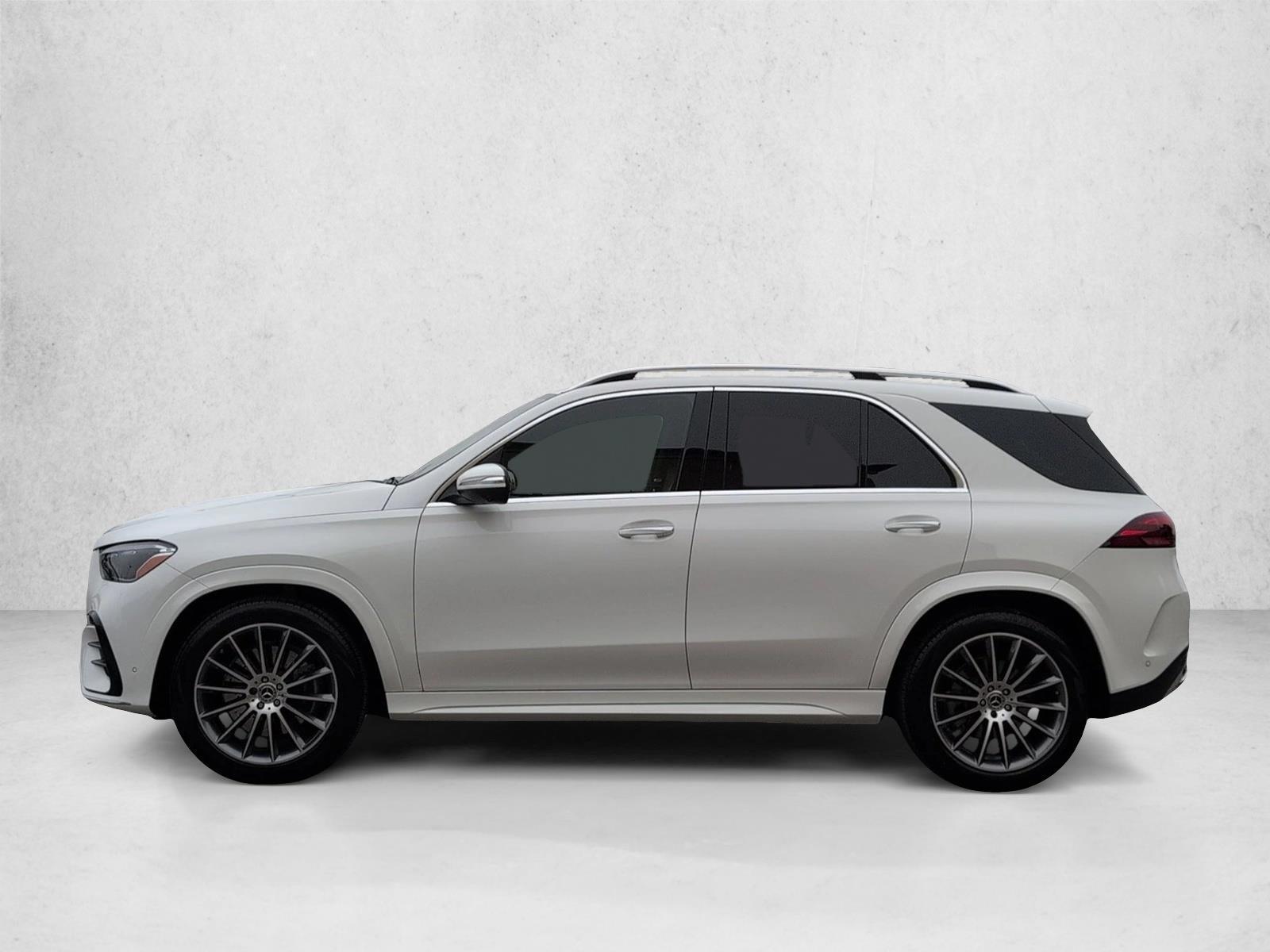 Thumbnail: 2026 Mercedes-Benz GLE - 2