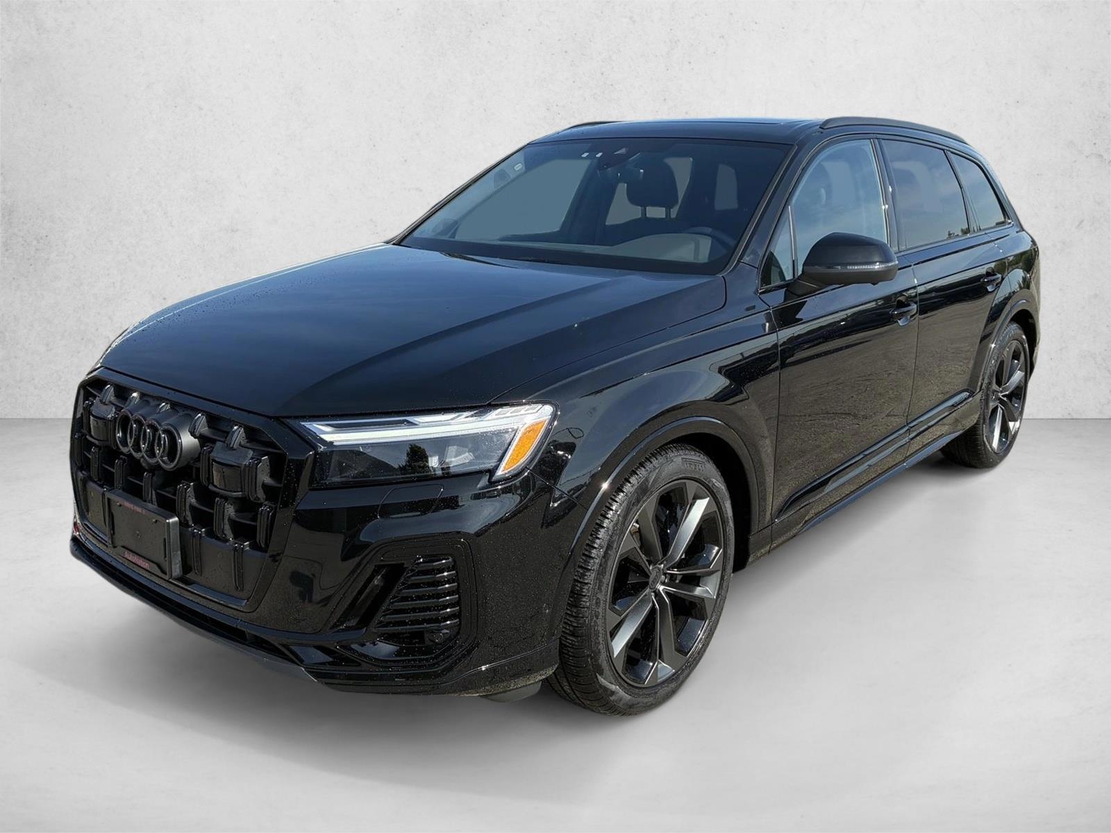 Thumbnail: 2026 Audi Q7 - 1