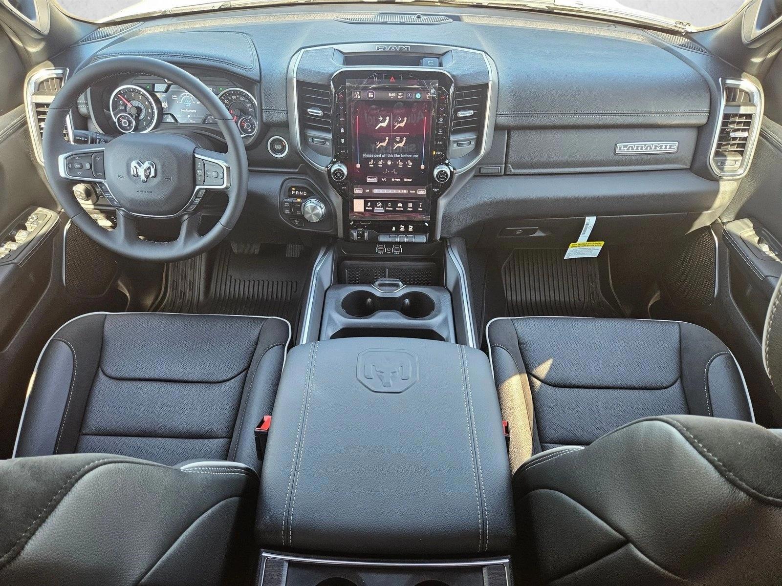 Thumbnail: 2026 RAM 1500 - 4