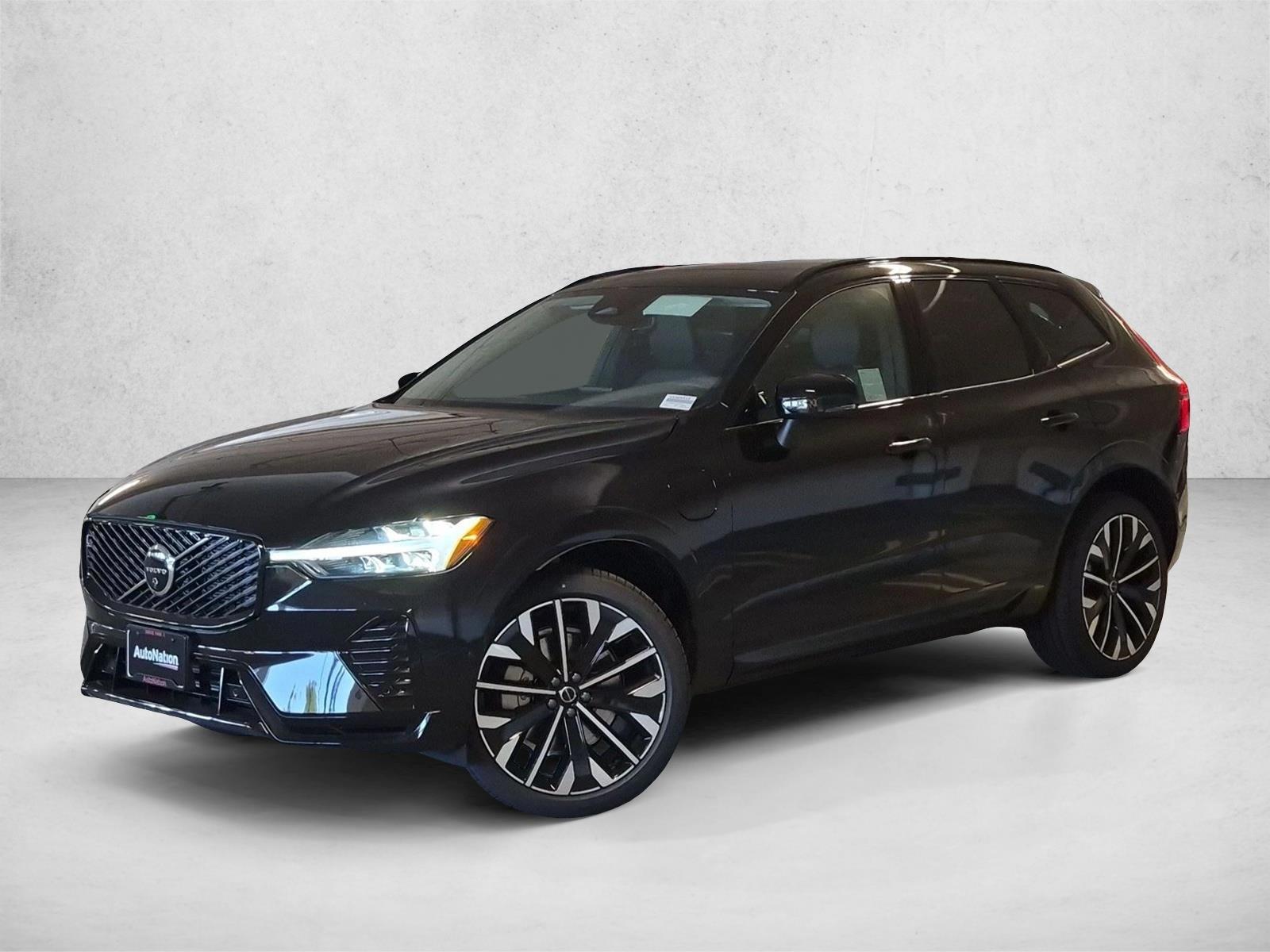 Thumbnail: 2027 Volvo XC60 - 1