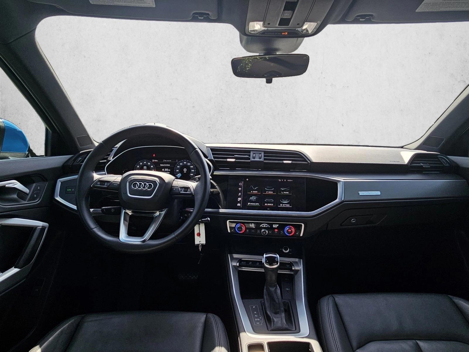Thumbnail: 2022 Audi Q3 - 3