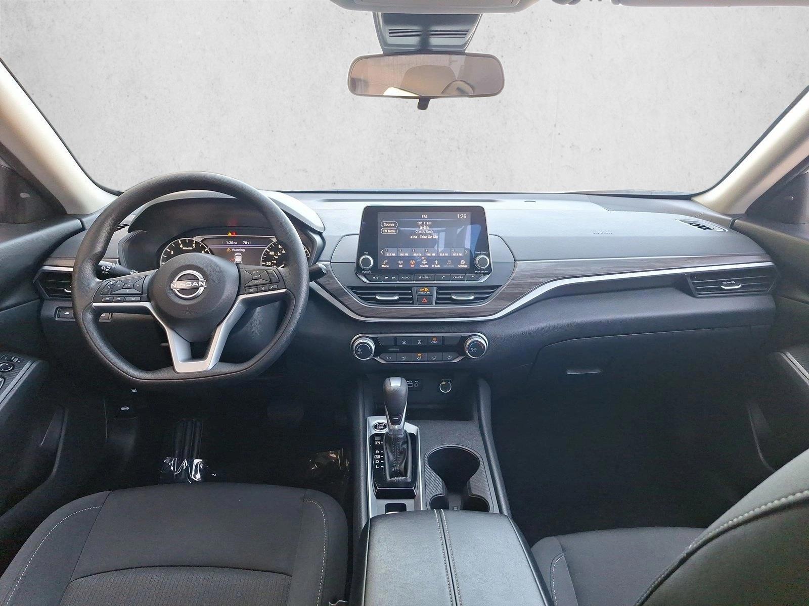 Thumbnail: 2025 Nissan Altima - 4