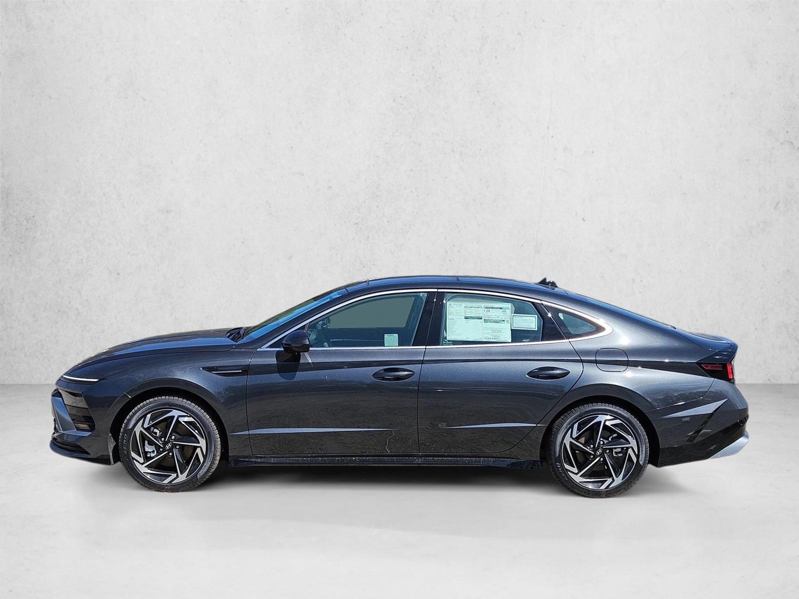 Thumbnail: 2025 Hyundai Sonata - 2