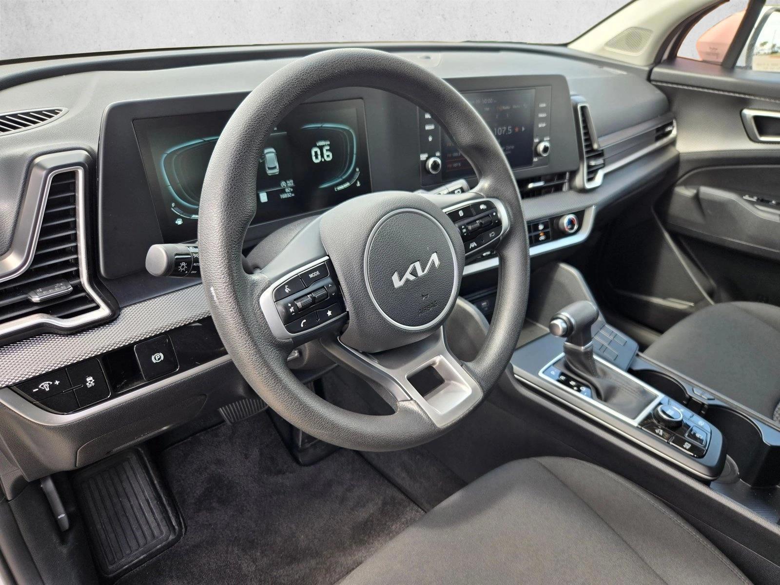 Thumbnail: 2025 Kia Sportage - 3