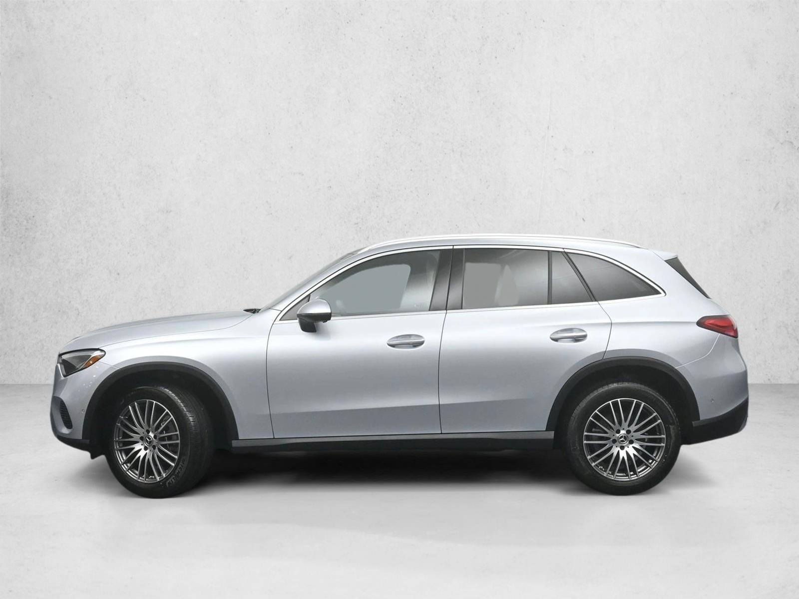 Thumbnail: 2026 Mercedes-Benz GLC - 2