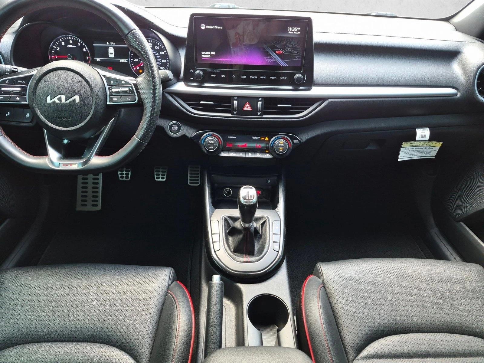 Thumbnail: 2022 Kia Forte - 3
