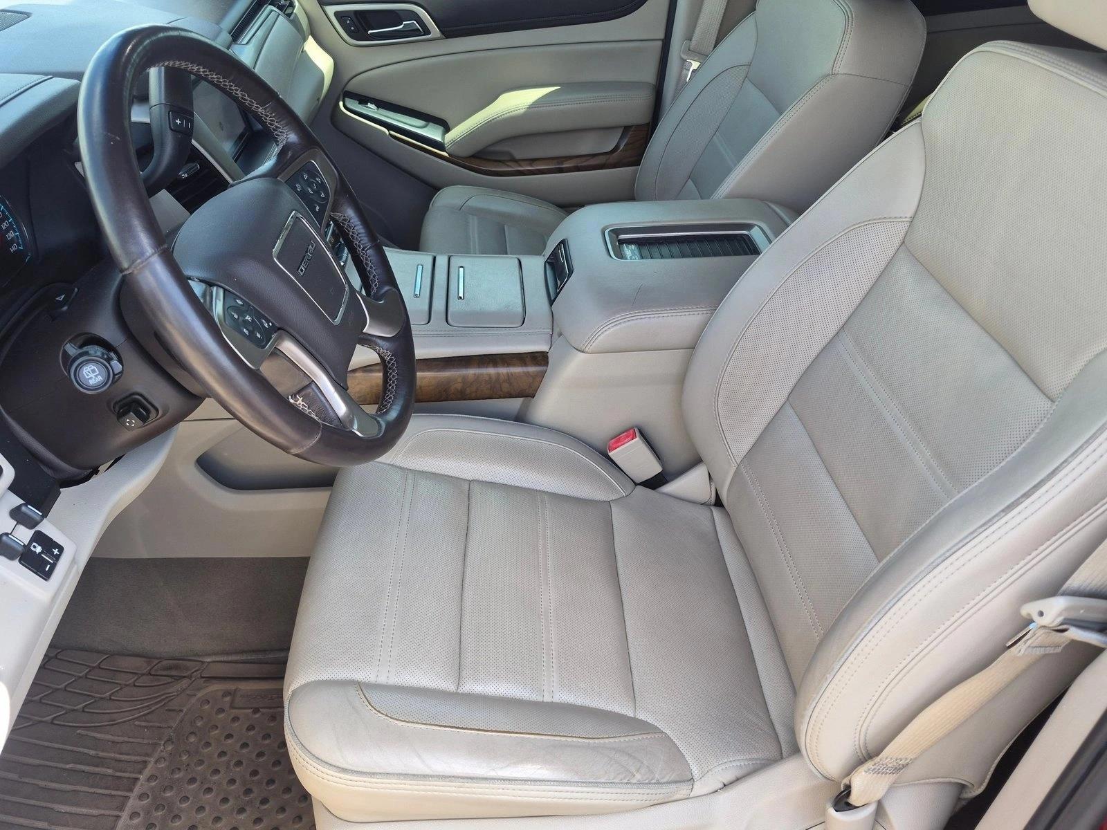 2019 GMC Yukon XL Denali - Photo 15