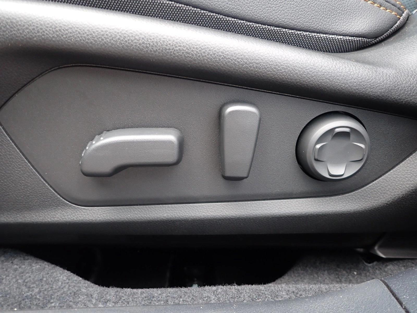 Thumbnail: 2026 Subaru Outback - 4