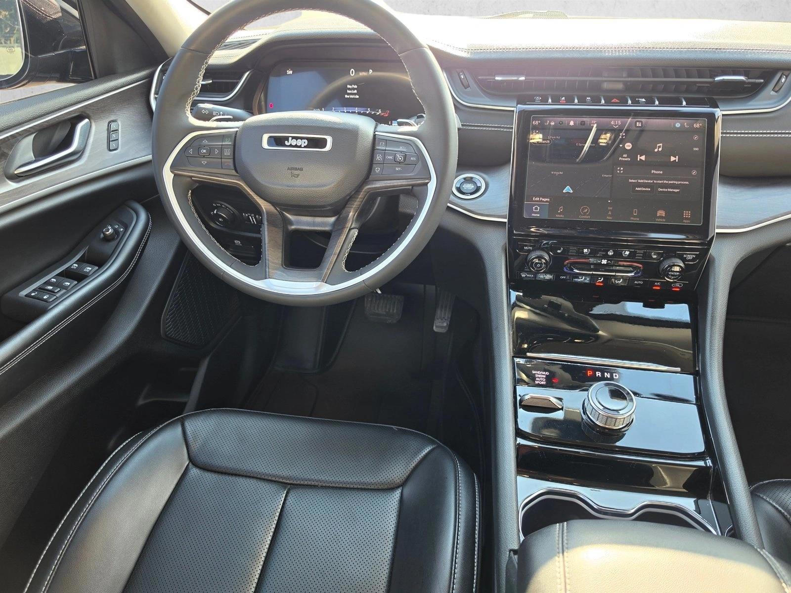 Thumbnail: 2023 Jeep Grand Cherokee L - 4