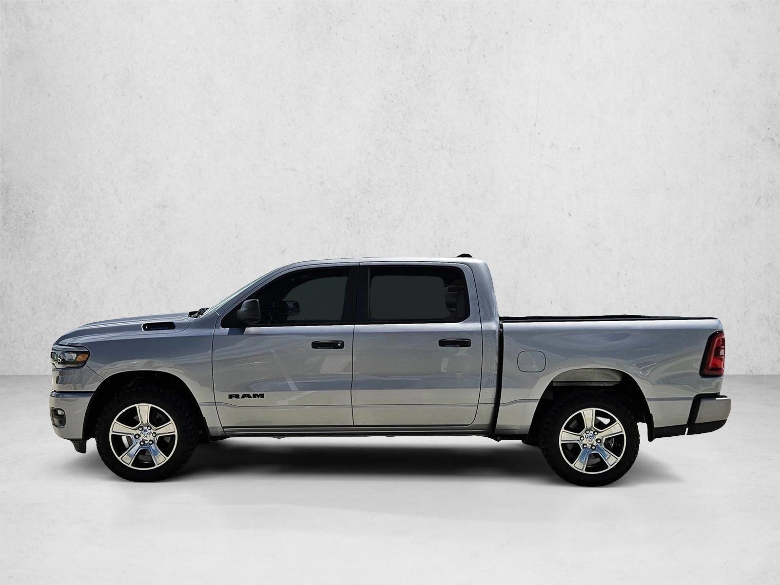 Thumbnail: 2025 RAM 1500 - 2
