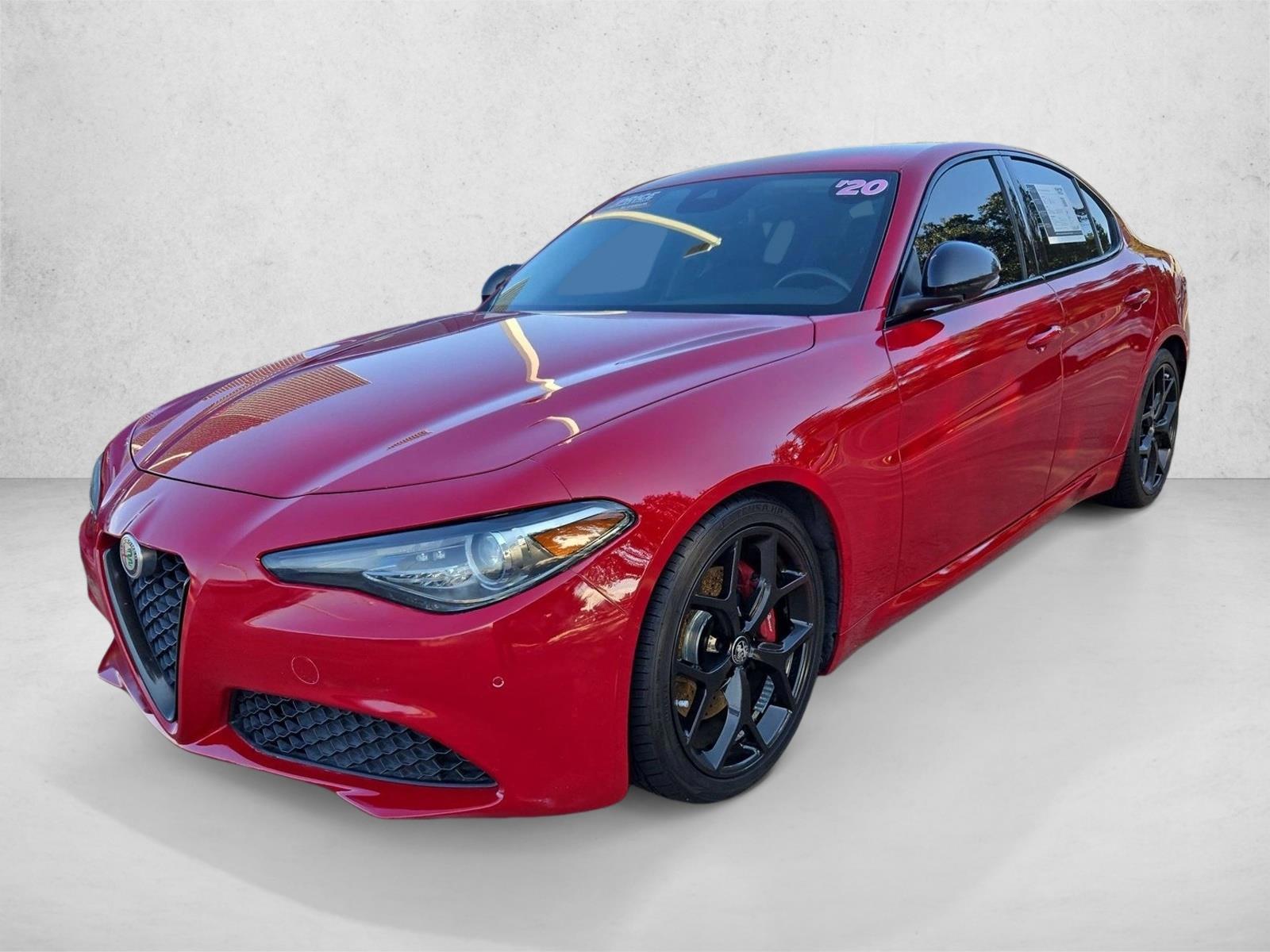 Thumbnail: 2020 Alfa Romeo Giulia - 1