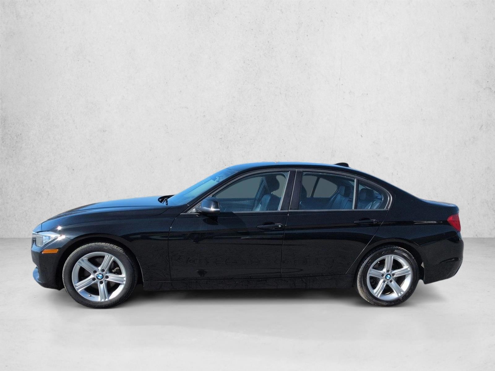 Thumbnail: 2015 BMW 3 Series - 2