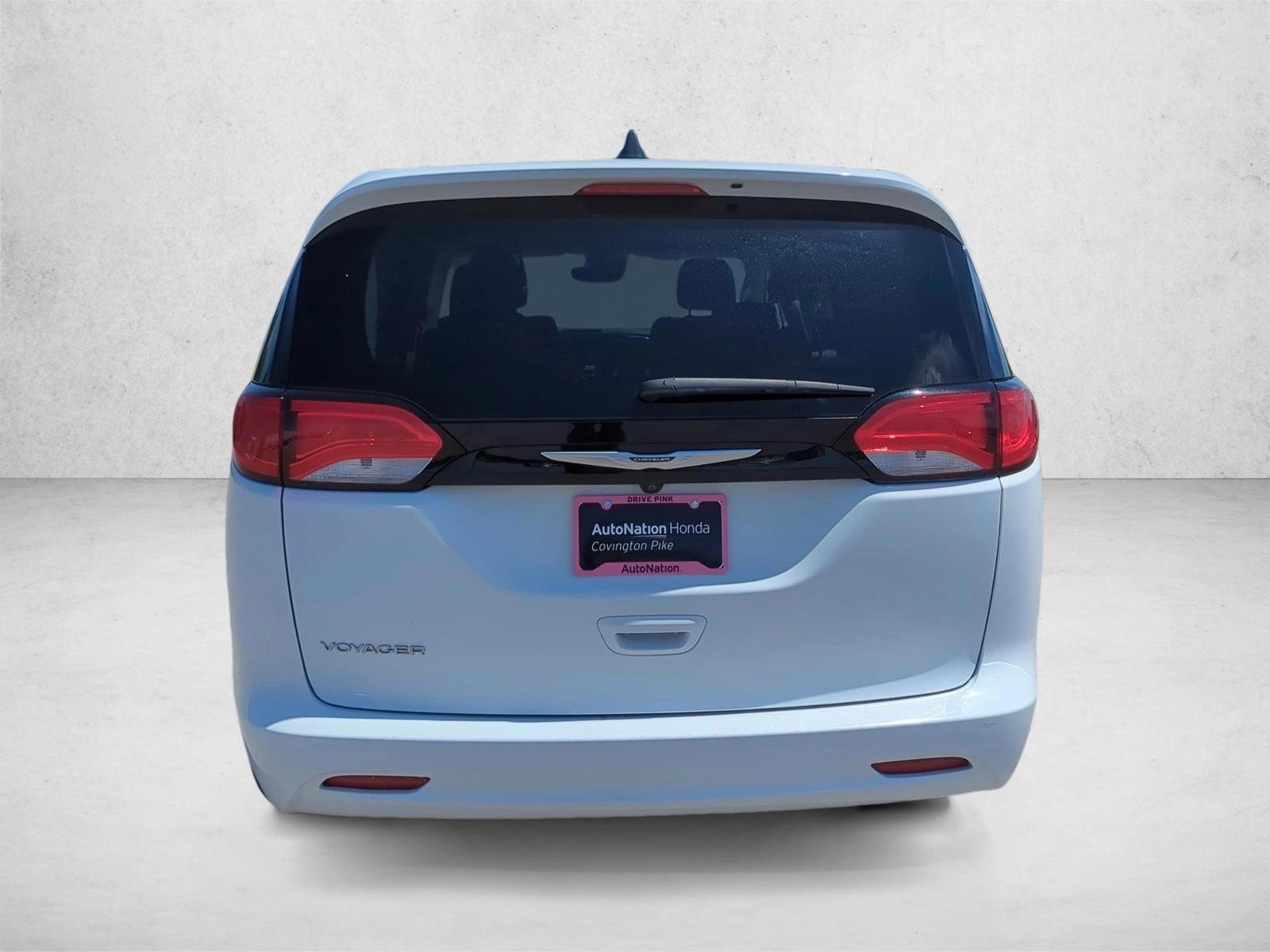 2023 Chrysler Voyager