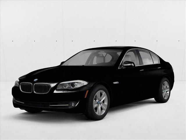 Thumbnail: 2011 BMW 5 Series - 1
