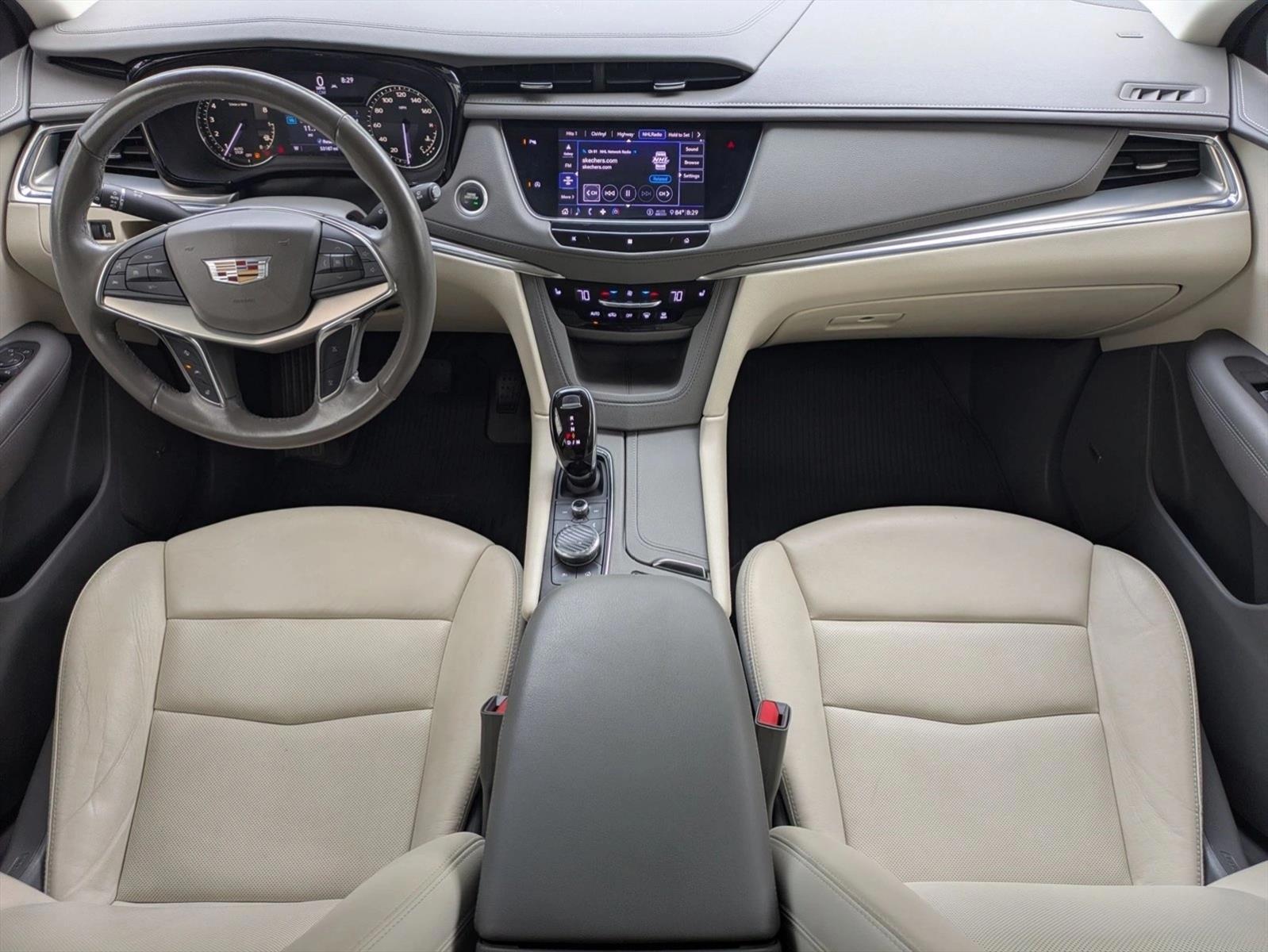 Thumbnail: 2020 Cadillac XT5 - 3