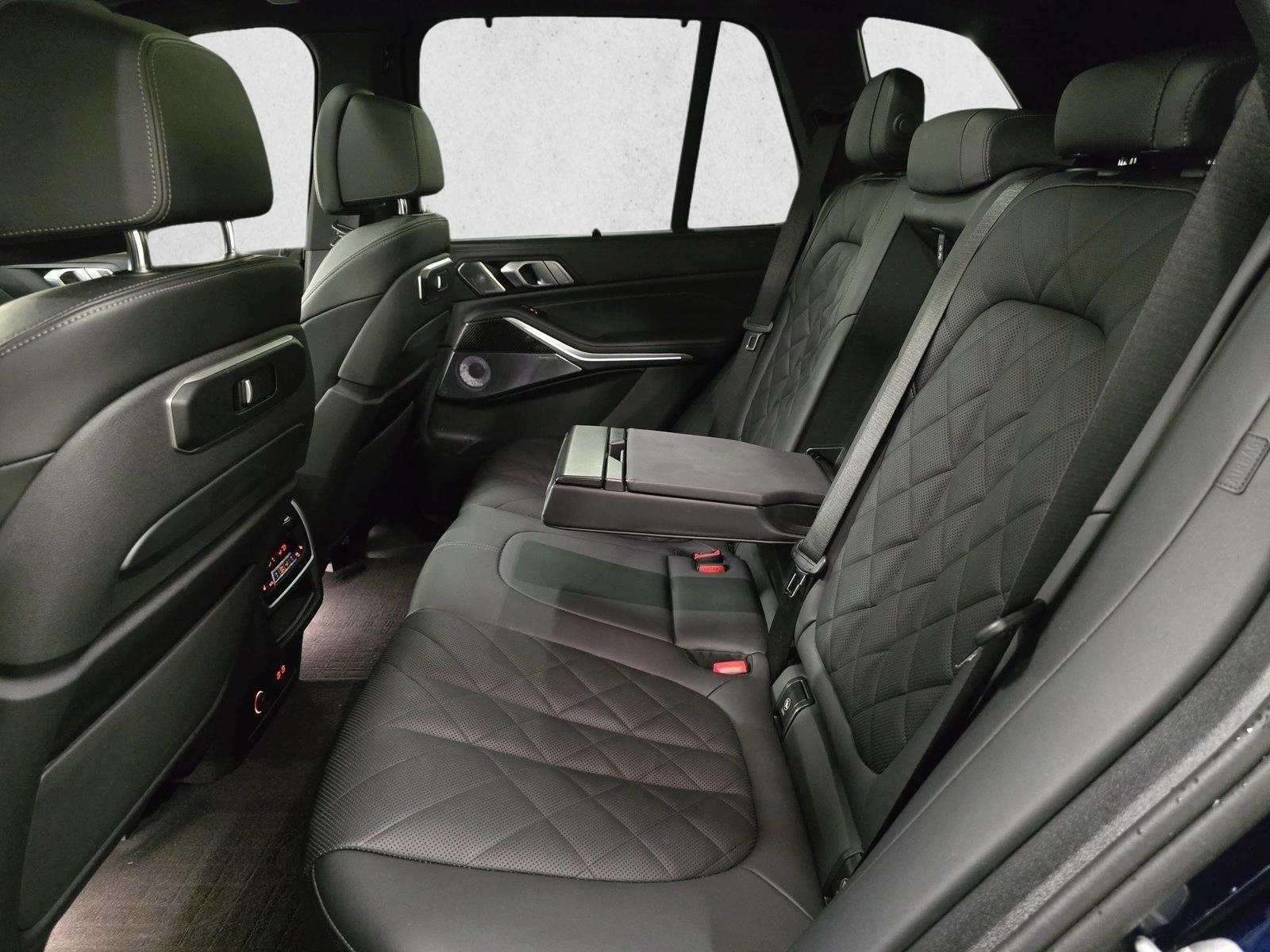 2024 BMW X5 M60i - Photo 15
