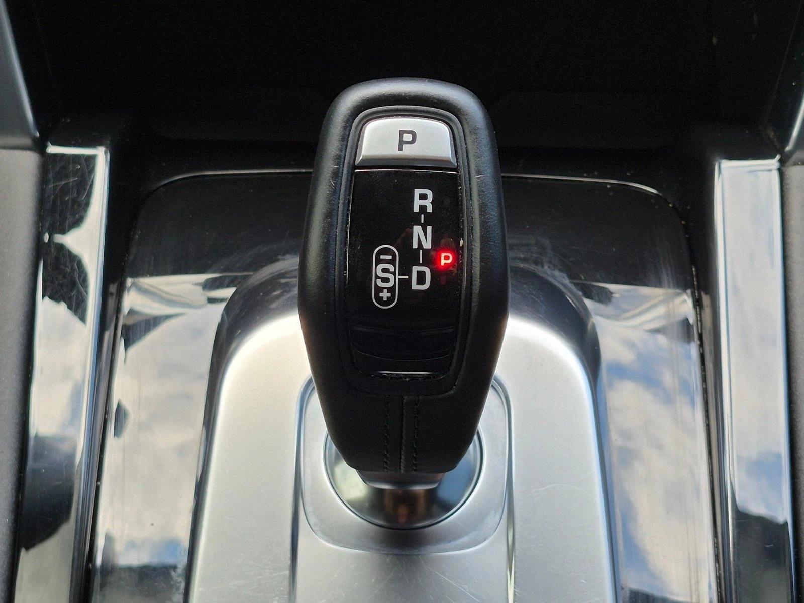 2023 Land Rover Discovery Sport SE - Photo 12