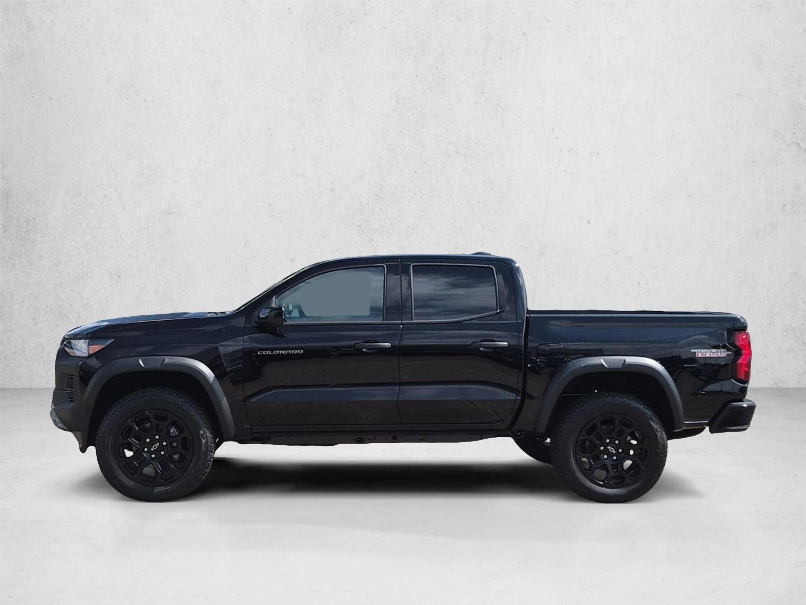 Thumbnail: 2026 Chevrolet Colorado - 2