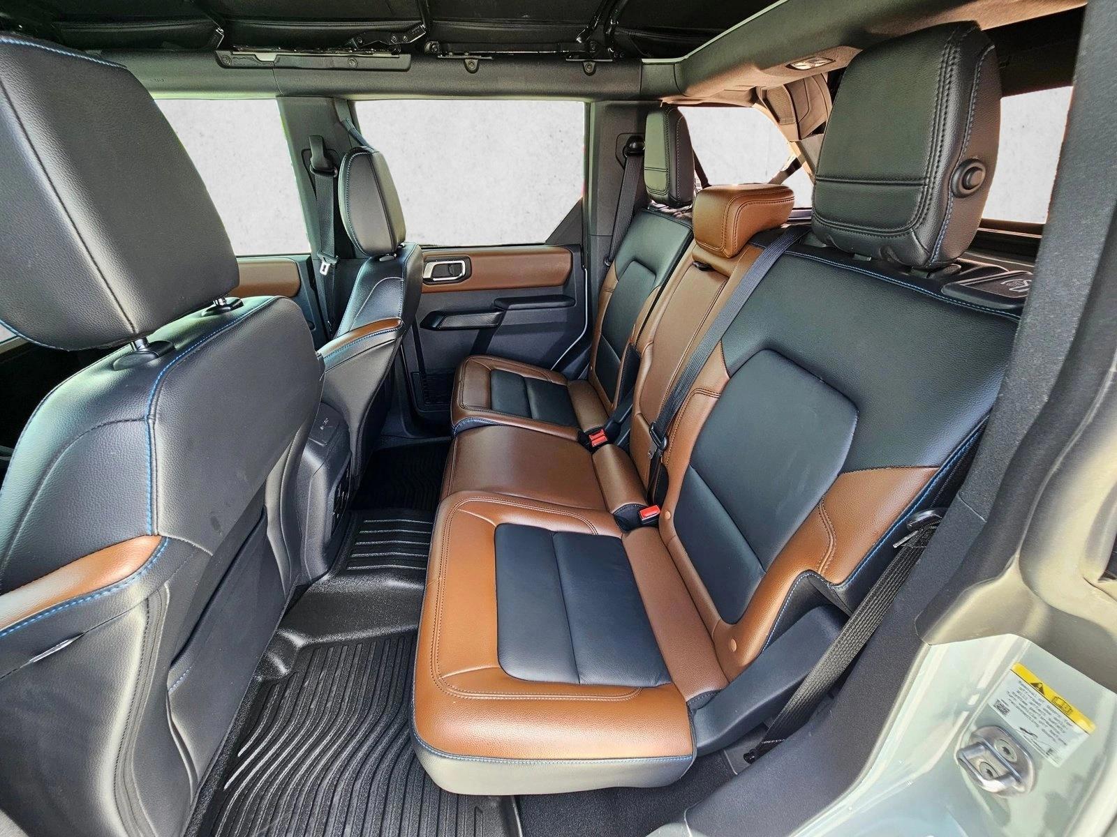 2024 Ford Bronco 4-Door Outer Banks - Photo 17