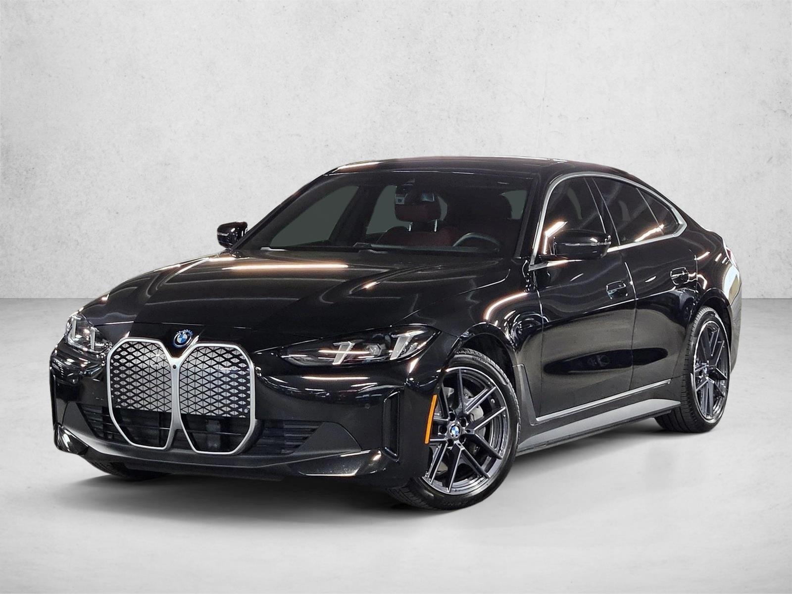 Thumbnail: 2025 BMW i4 - 1