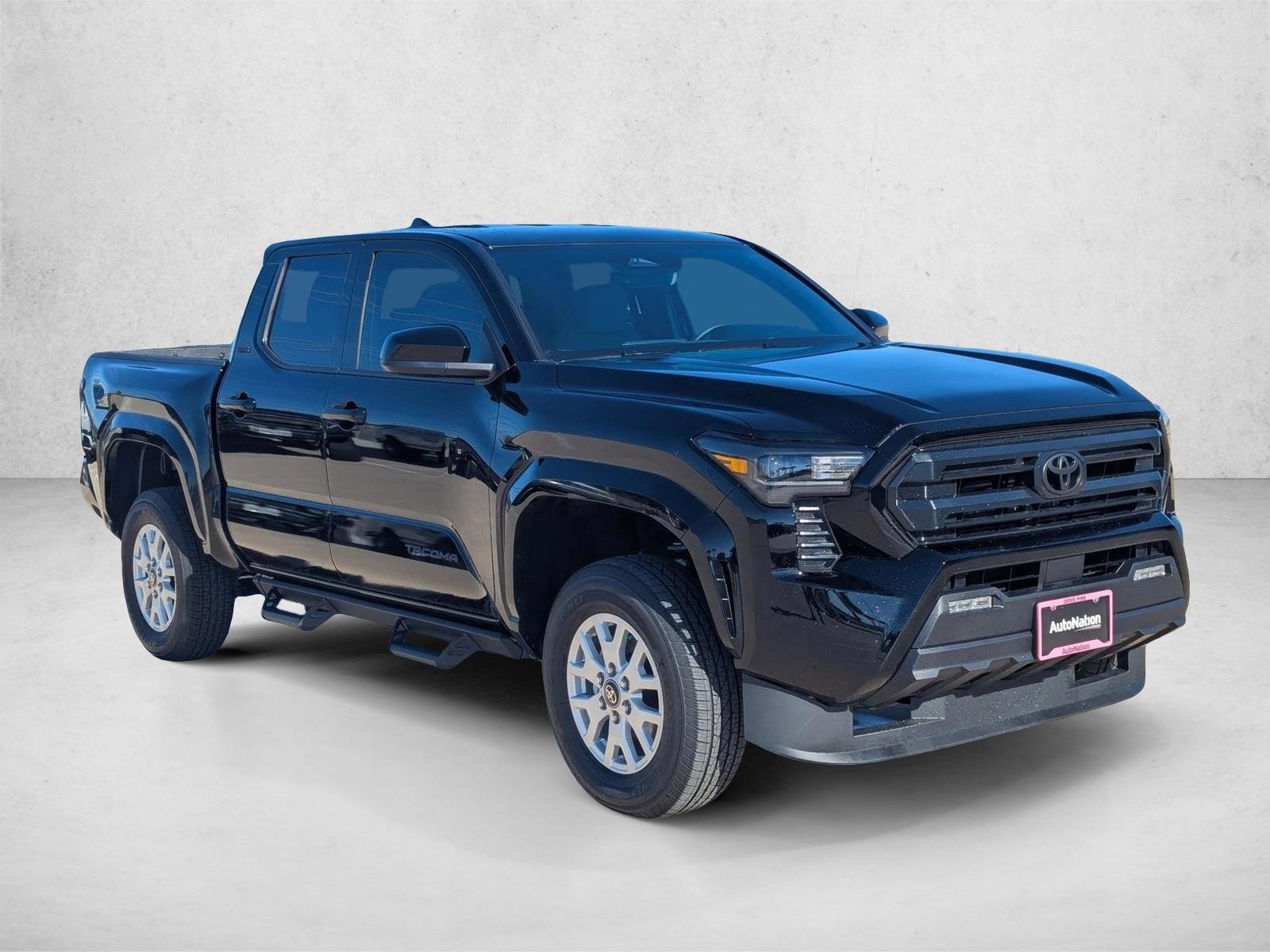 2025 Toyota Tacoma SR5 - Photo 7