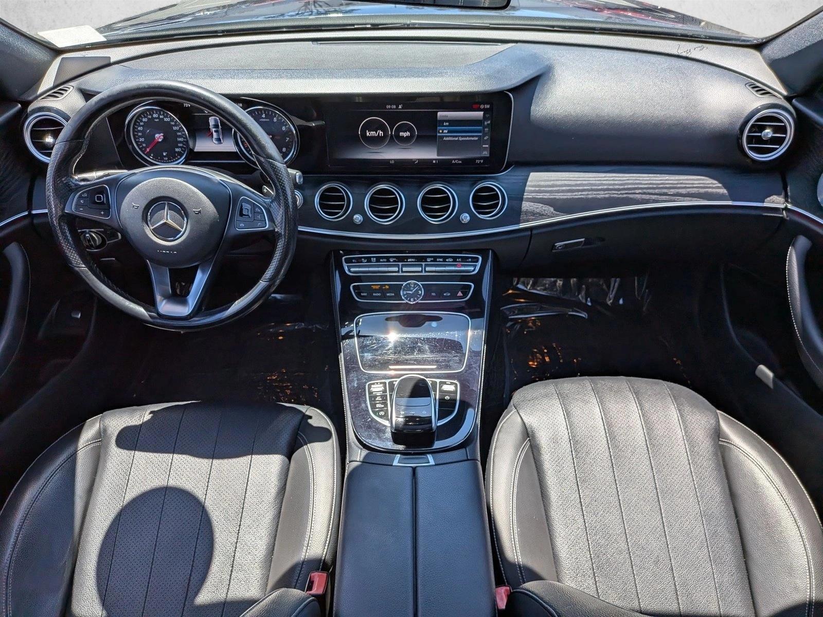Thumbnail: 2017 Mercedes-Benz E-Class - 3