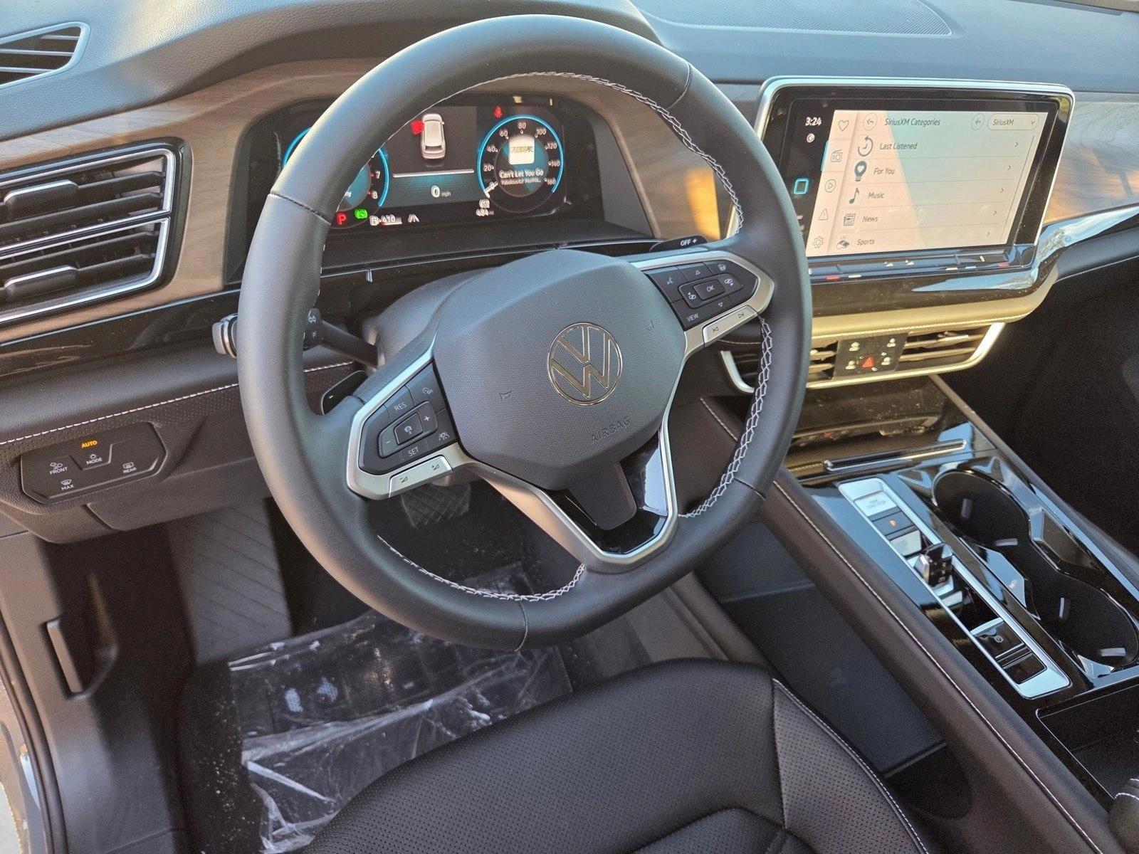 Thumbnail: 2026 Volkswagen Atlas - 3