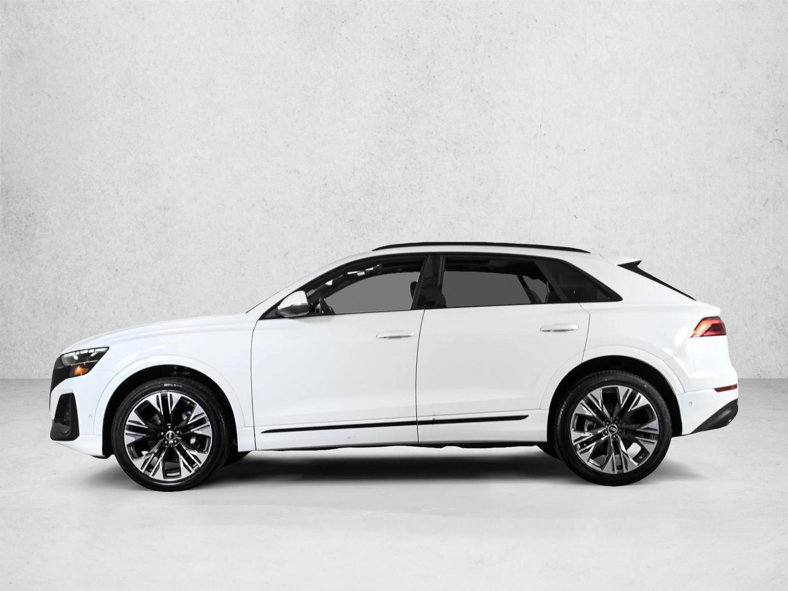 Thumbnail: 2025 Audi Q8 - 2