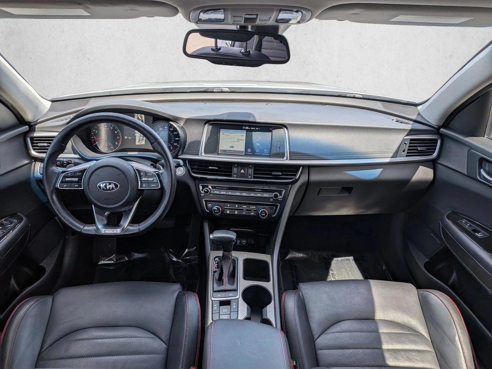 Thumbnail: 2020 Kia Optima - 4