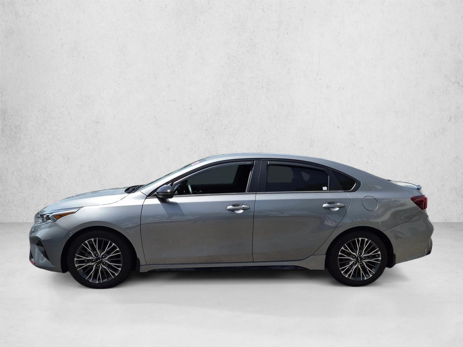 Thumbnail: 2022 Kia Forte - 2