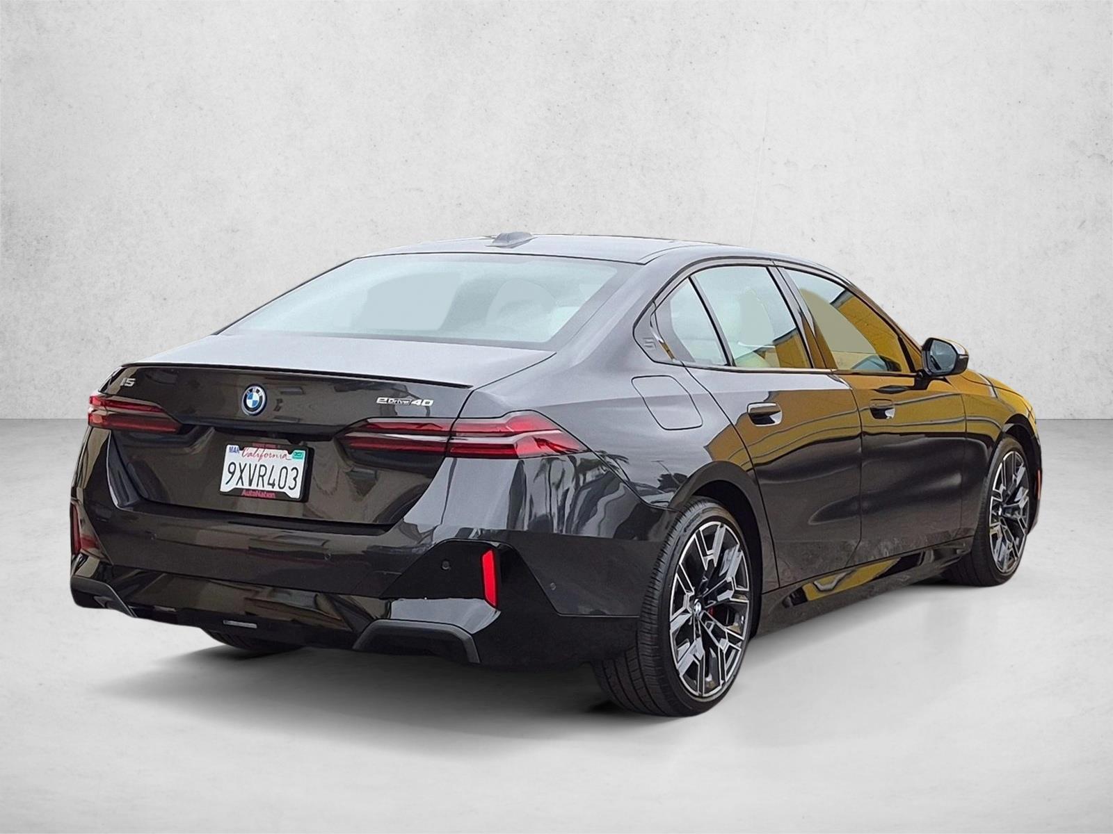 Used 2026 BMW i5 40 with VIN WBY63HG04TCX15788 for sale in Des Plaines, IL