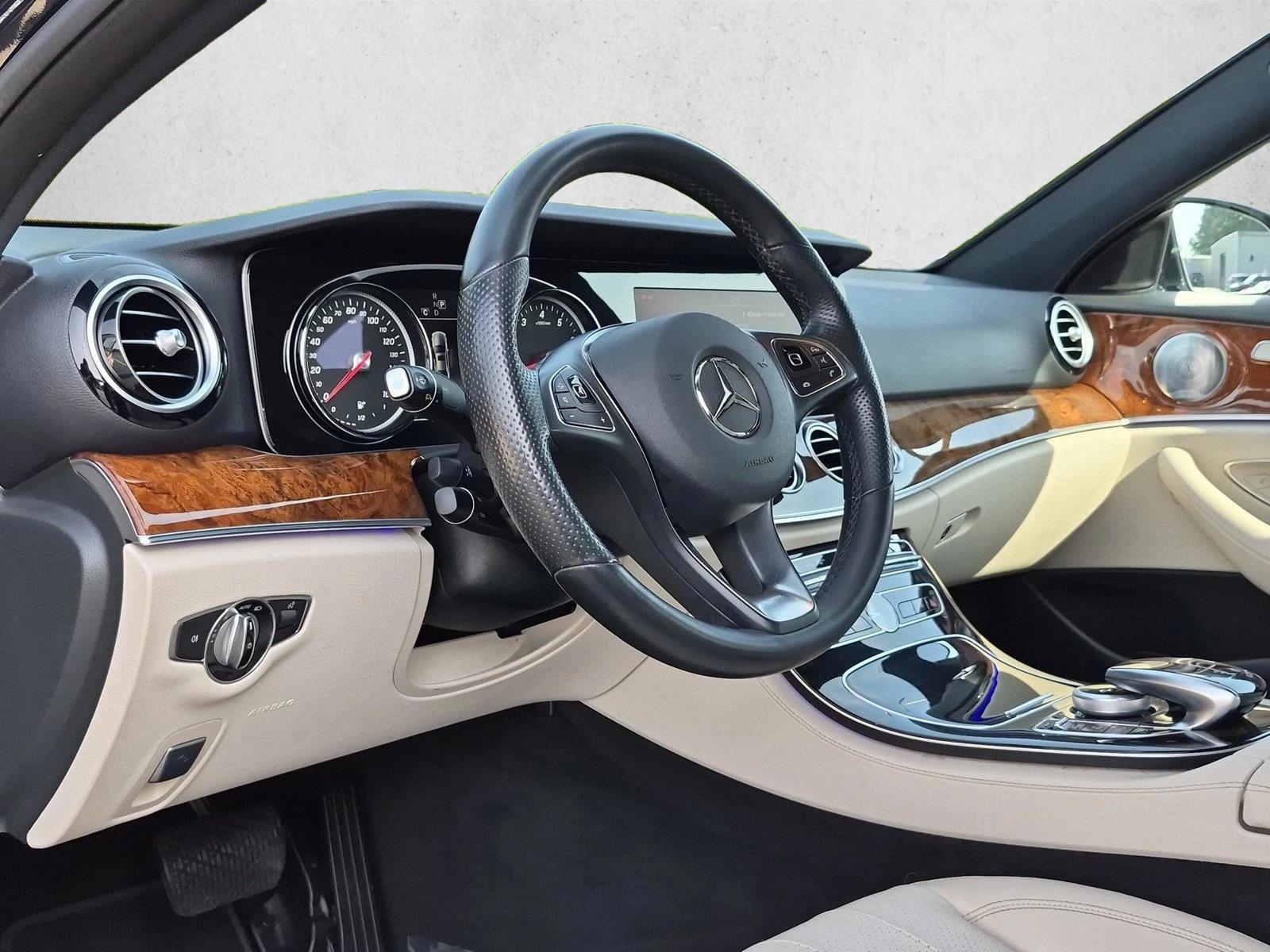 2018 Mercedes-Benz E-Class E300 - Photo 10