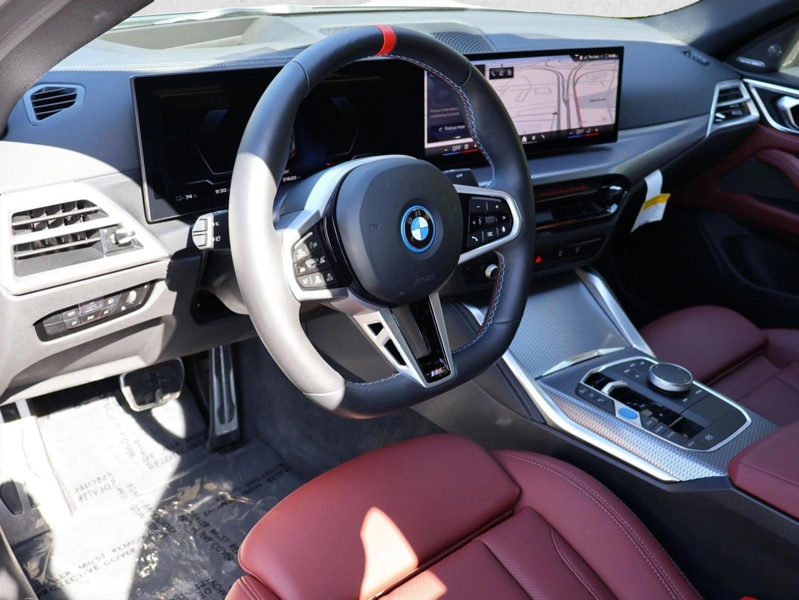 Thumbnail: 2025 BMW i4 - 3