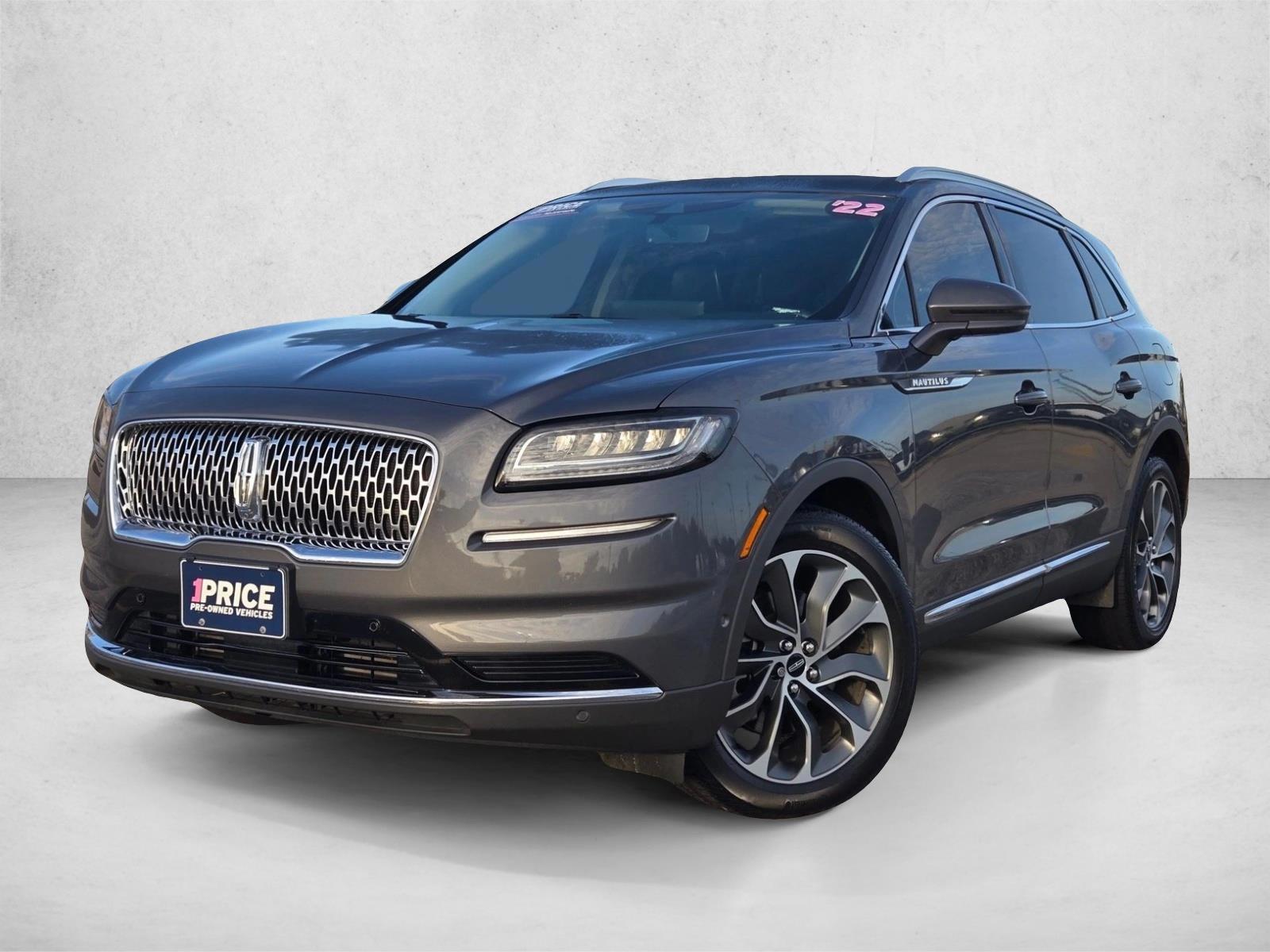 Thumbnail: 2022 Lincoln Nautilus - 1