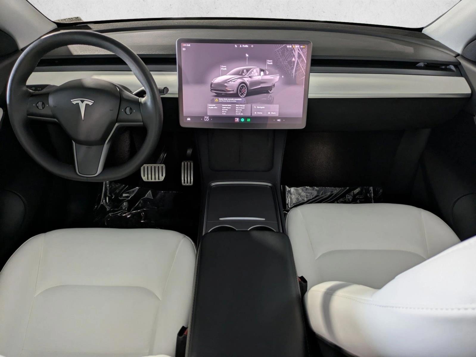 Thumbnail: 2022 Tesla Model Y - 3