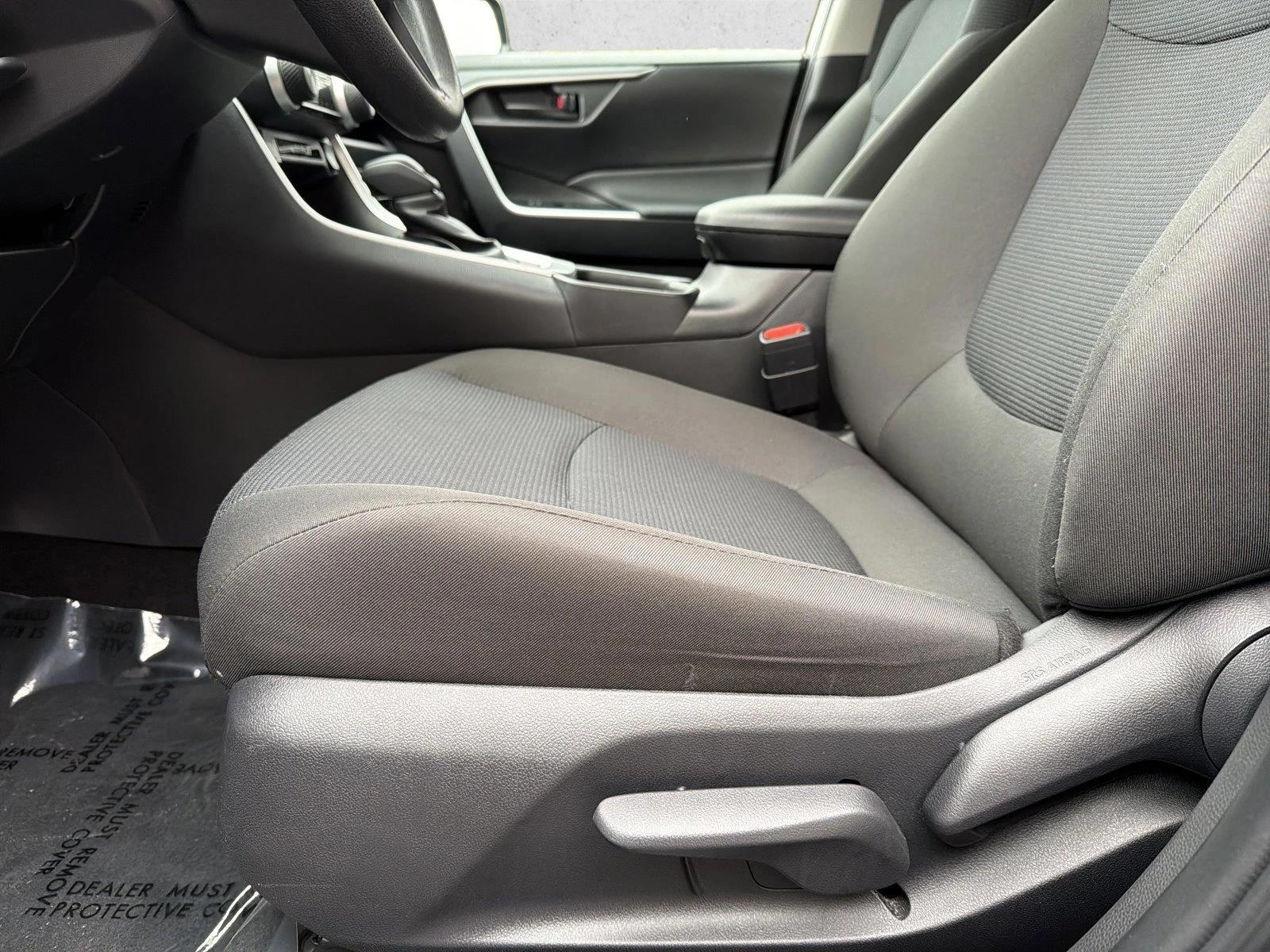 Thumbnail: 2025 Toyota RAV4 - 4