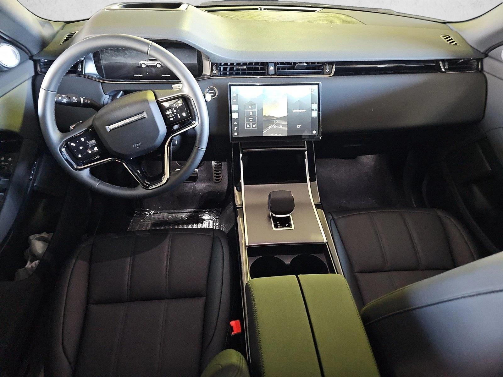 Thumbnail: 2025 Land Rover Range Rover Evoque - 2