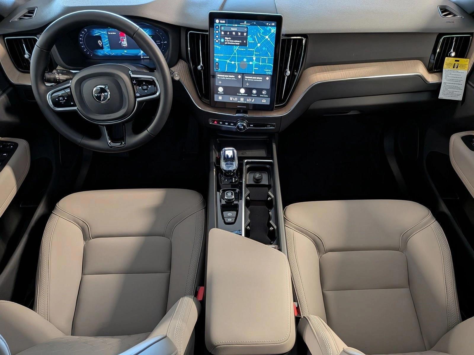 Thumbnail: 2026 Volvo XC60 - 4