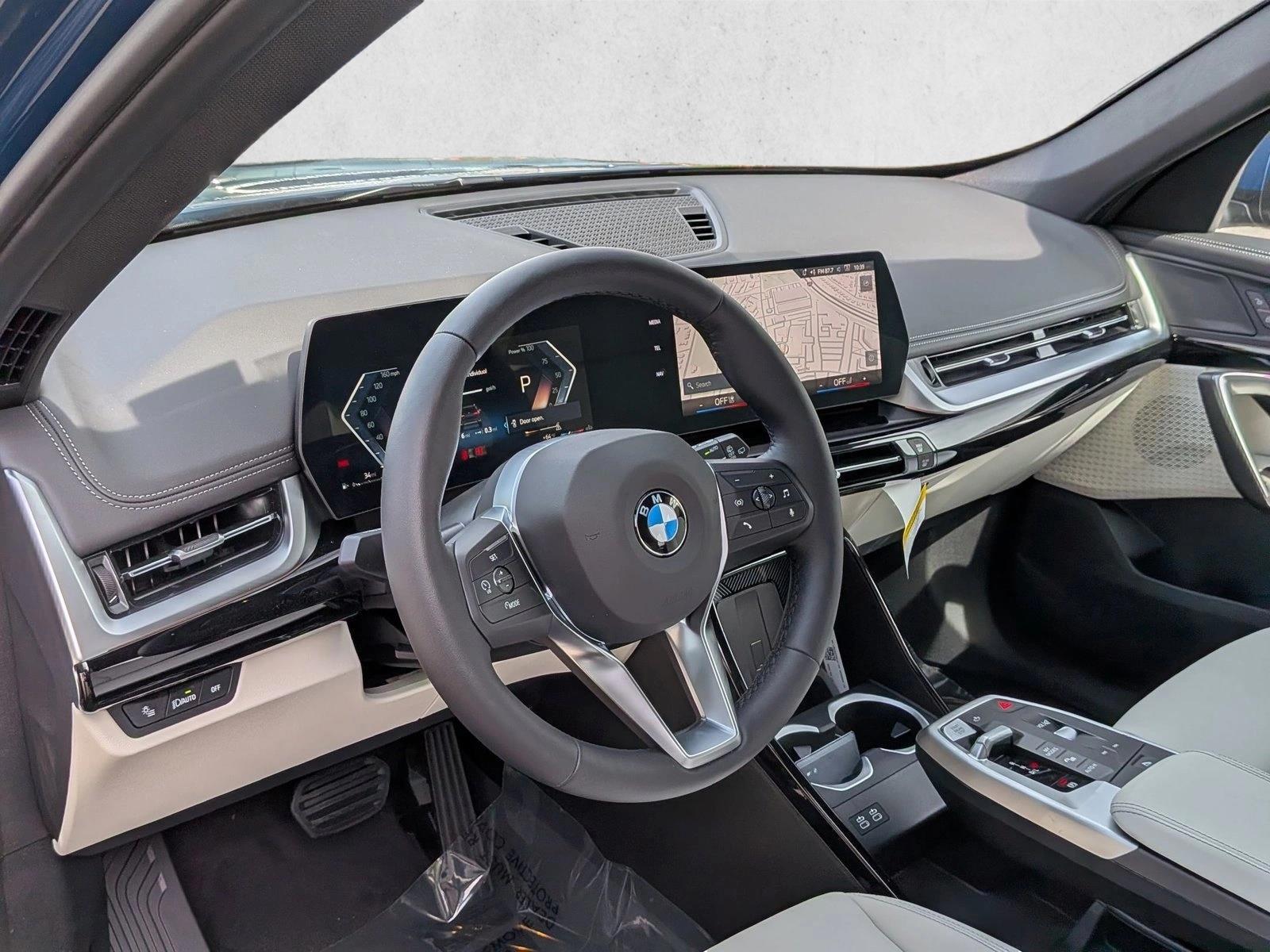 Thumbnail: 2026 BMW X1 - 3